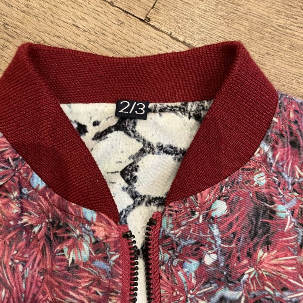 REVERSIBLE graphic Patterned BOMBER Jacket - Picture 6 of 10